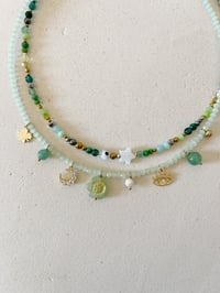 Image 3 of Collier PEONIE // Vert Aventurine 