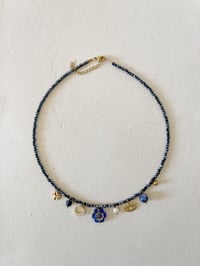 Image 1 of Collier PEONIE // Bleu Sodalite 