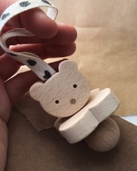 Image 3 of HOCHET MINUS ours