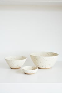 Image 5 of Meadowsweet Dip Bowl