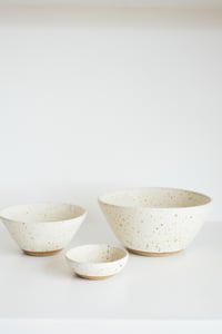 Image 5 of Meadowsweet Porridge Bowl
