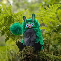 Image 3 of Emerald Green Gribblegruff