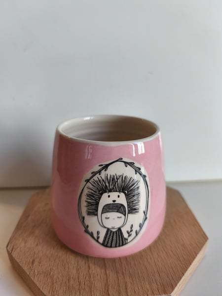 Image of    Petite tasse hérisson rose