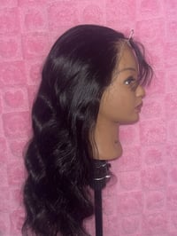 Image 2 of Glueless/bodywave
