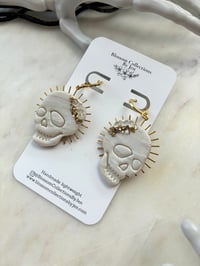 Image 2 of Sunny skulls