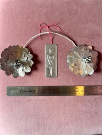 Image 6 of Silver Flower with Tamate : Girl