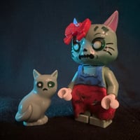Image 1 of GOODBYE KITTY - Limited Edition Minifig