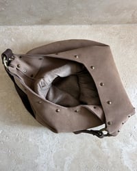 Image 6 of SUEDE SLOUCHY BAG