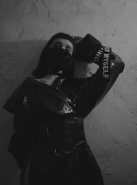 MONOGURUI teacup: (Y_USEGE(ii))