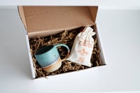 Image 2 of Spiced Apple Gift Box