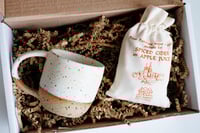 Image 3 of Spiced Apple Gift Box
