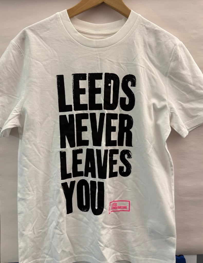 LEEDS NEVER LEAVES YOU - 60TH ANNIVERSARY LIMITED TSHIRT WHITE