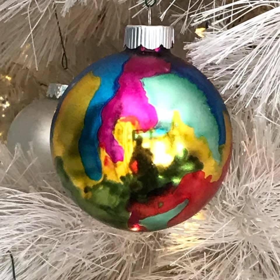 Image of Ornament Painting with Carol Oldenburg