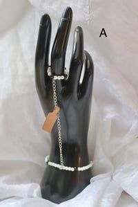 Image 2 of handketten 