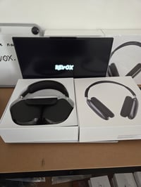 Image 2 of Headphone Max