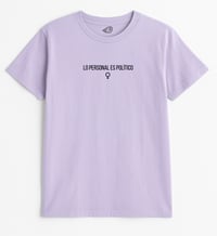 Image 4 of Camiseta "Lo personal es político". Lenguas coeficiales. LILA