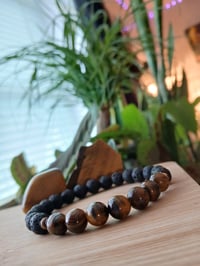 Image 1 of Tiger lava