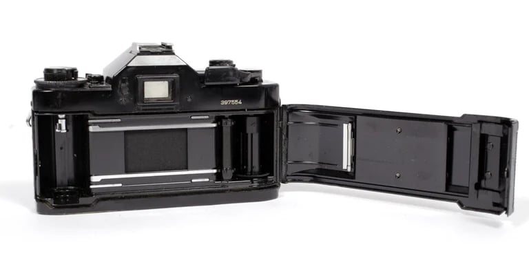 美品　CANON キャノン A-1 フィルムカメラ モルト新品交換済 M657 キャノン A−1 Canon A−1 整備品 レンズ2本 キャノン A−
