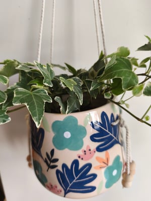 Image of    Pot suspendu fleur bleue 