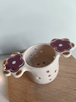 Image of  Infuseur à tisane fleur bordeau 