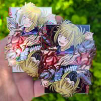 Image 1 of Queen of Hearts Pin (Pearl Card)