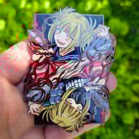 Image 3 of Queen of Hearts Pin (Pearl Card)