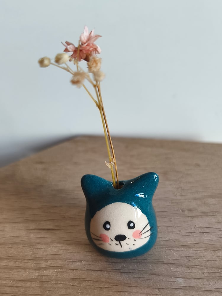 Image of Grigri chat bleu foncé