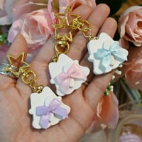 Image 2 of Ghost Gumdrop Kitty Cookie Keychain