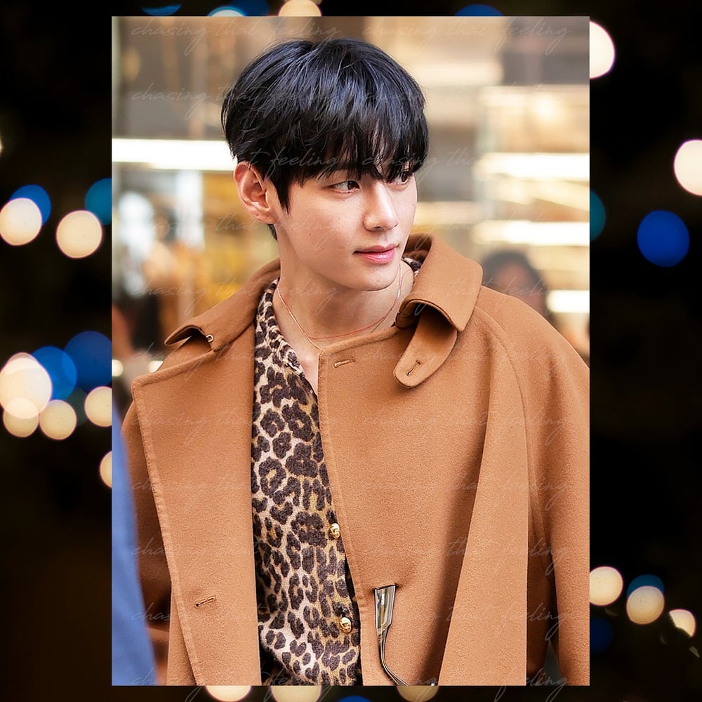 Image of Taehyung at Paris Fashion Week (251005) (S)