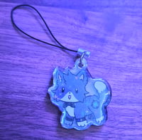 ▸ STRAY STAR CHARM