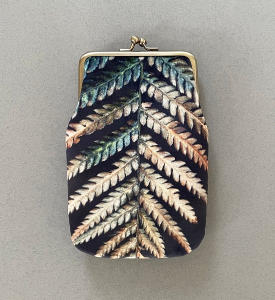 Image of Fern frond, velvet glasses case with kisslock frame