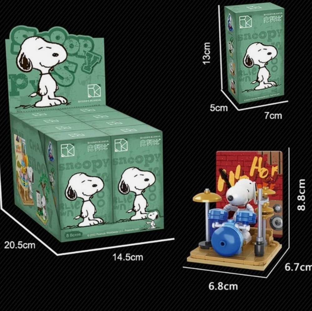 Image of Snoopy Build Blind Box 🖤