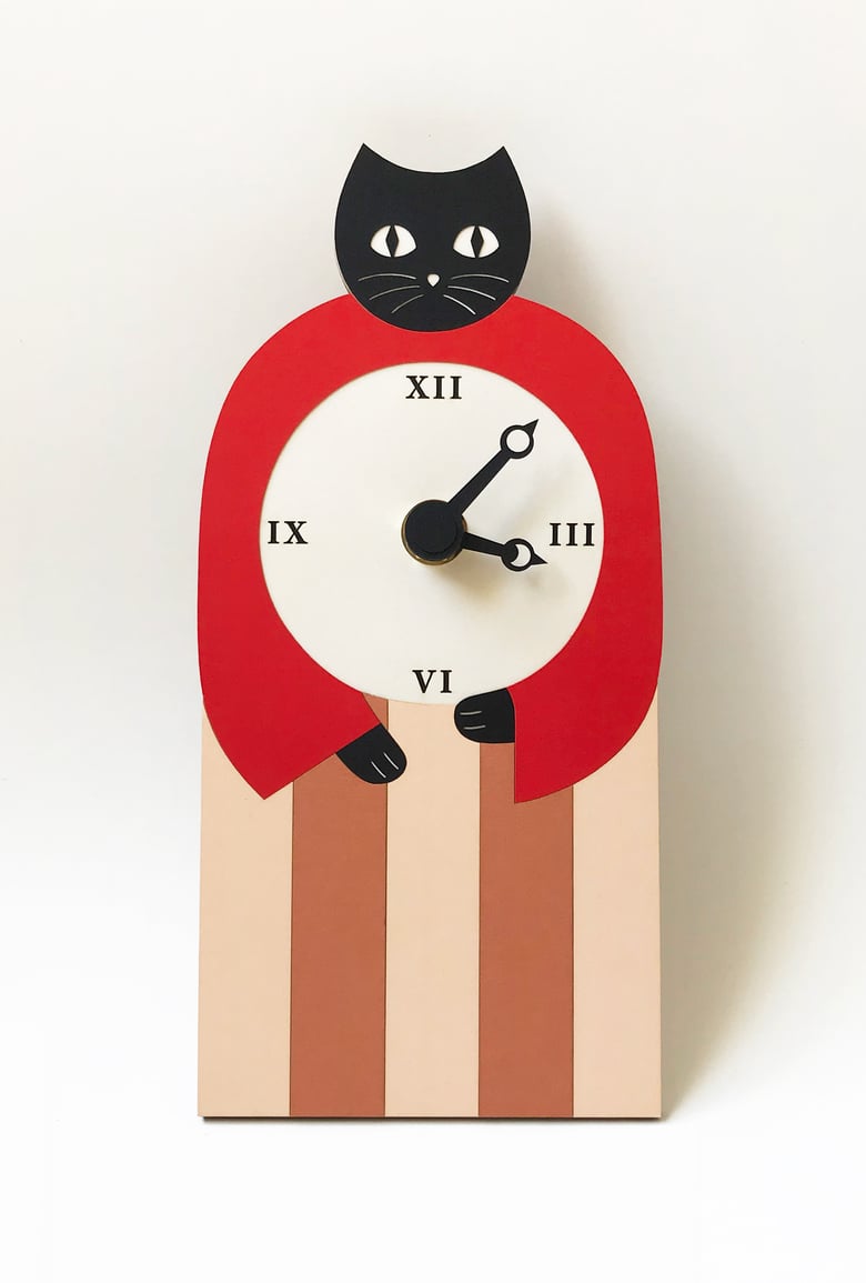 Image of Lucy II, wall clock