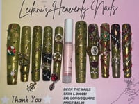 💚✨Deck The Nails✨❤️