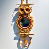 Image 4 of Miroir hibou porte-serviette 60/70 macramé corde & bois  vintage bohème chic