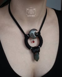 Image 2 of Eternal Night Necklace