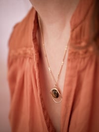 Image 2 of Collier ZASKIA - Oeil de Tigre