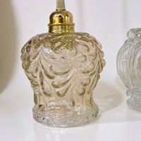 Image 5 of Suspension vintage cascade 3 globes en verre moulé – Années 1960-70 