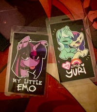 YURI EMO mini badges