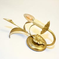 Image 3 of Applique murale fleur dorée en métal  – Style Hollywood Regency – Années 80