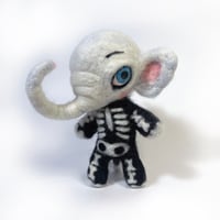 Image 6 of Skullyphant