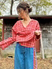 Image 2 of Reversible Flannel Wrap/Medium Crop