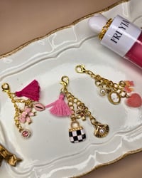 Image 5 of Hydrating Lip Serum - With Charms