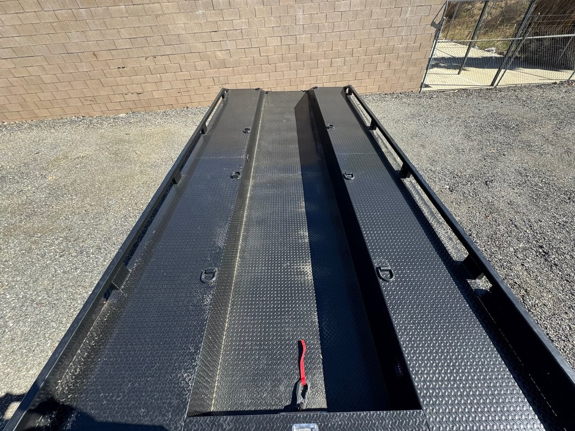 Image of 24' Box Out (Black)