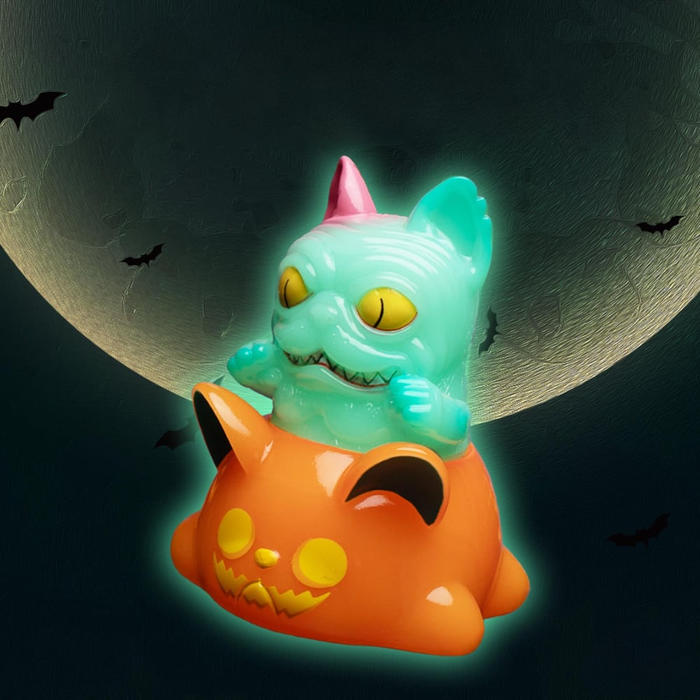 Image of NIMBUS PUMPKIN CHIBI WALKER