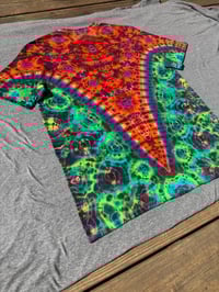 Image 3 of Large pleat point Kenney 