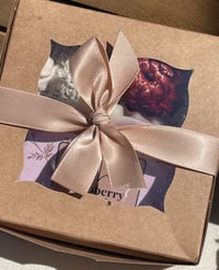 Image 2 of Mini Gift Set