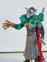 Image 4 of Warrior Hive Queen