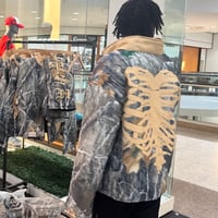 Image 1 of CAMO FRESH 