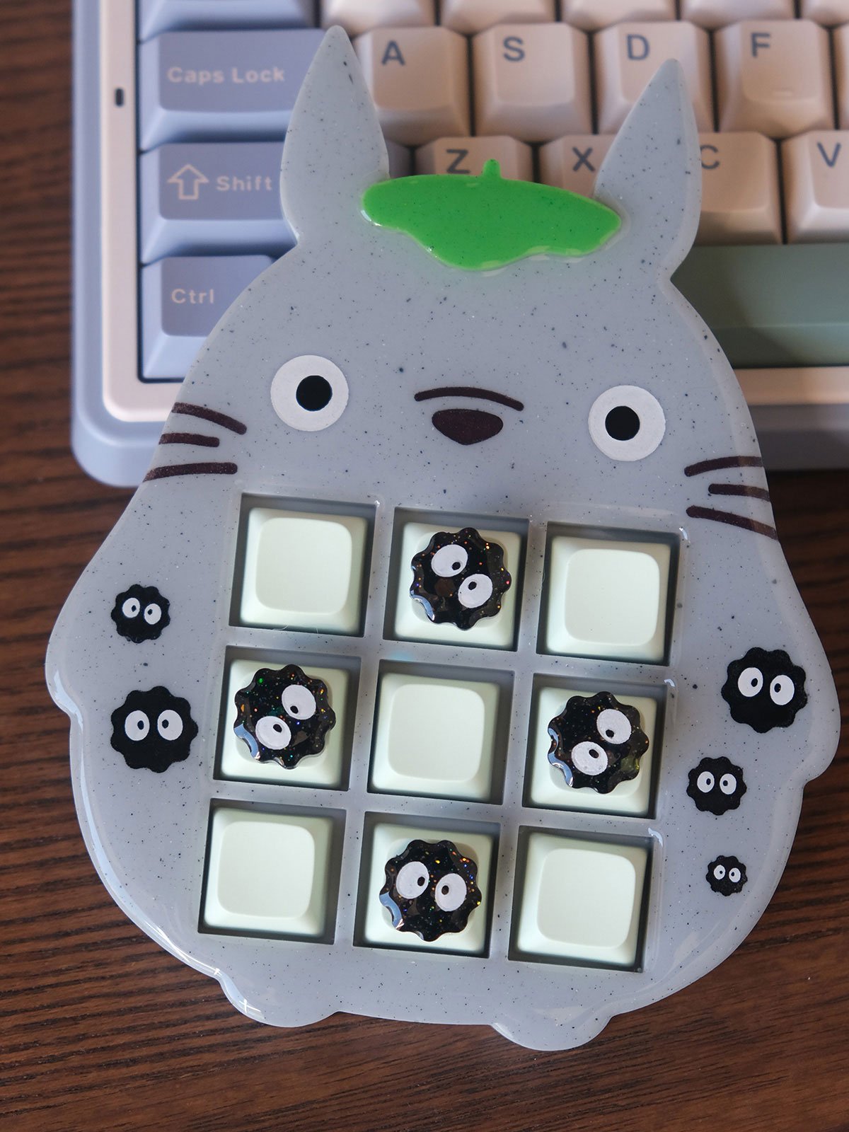 Totoro Tray + Keycap Set | HAMOJU